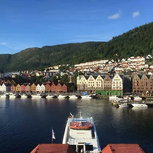 With Beautiful View To Bryggen Bergen