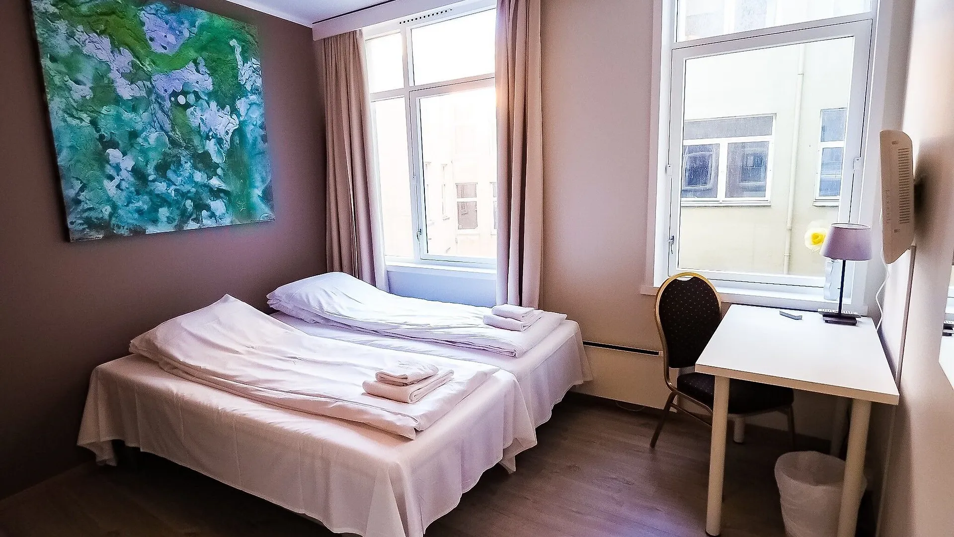 Bergen Budget Aparthotel 2*,